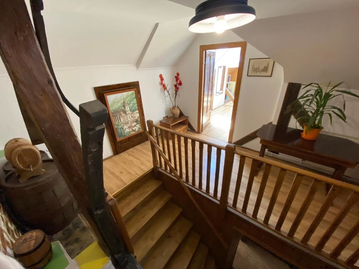 Гостевой дом Casa Marieta Брашов-14